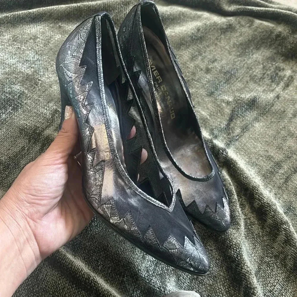 Vintage Black and silver French real leather with mesh heels shoes